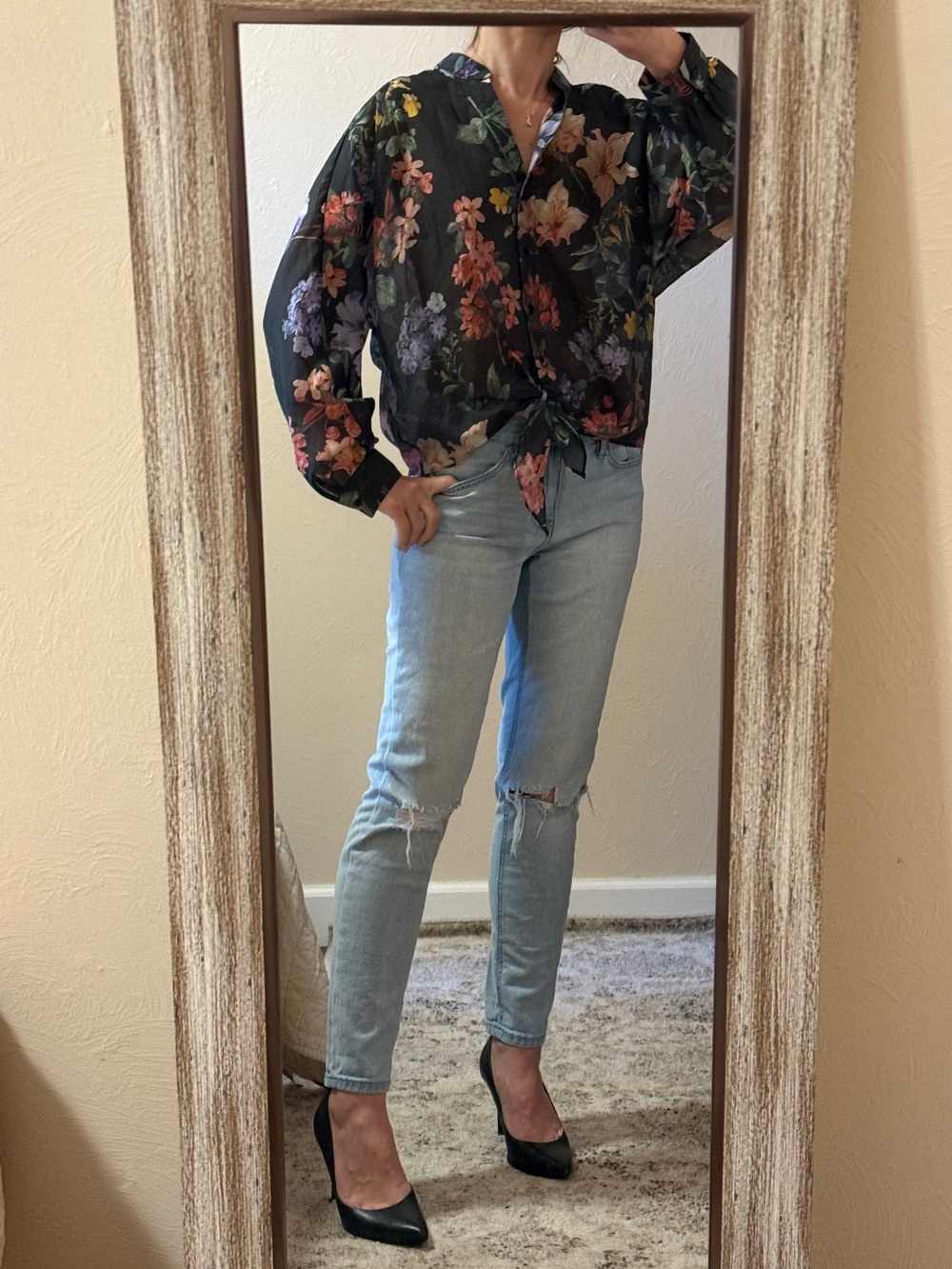 NWT Vince Camuto Floral Black Sheer Buttoned Up Knotted Top Blouse Size XL